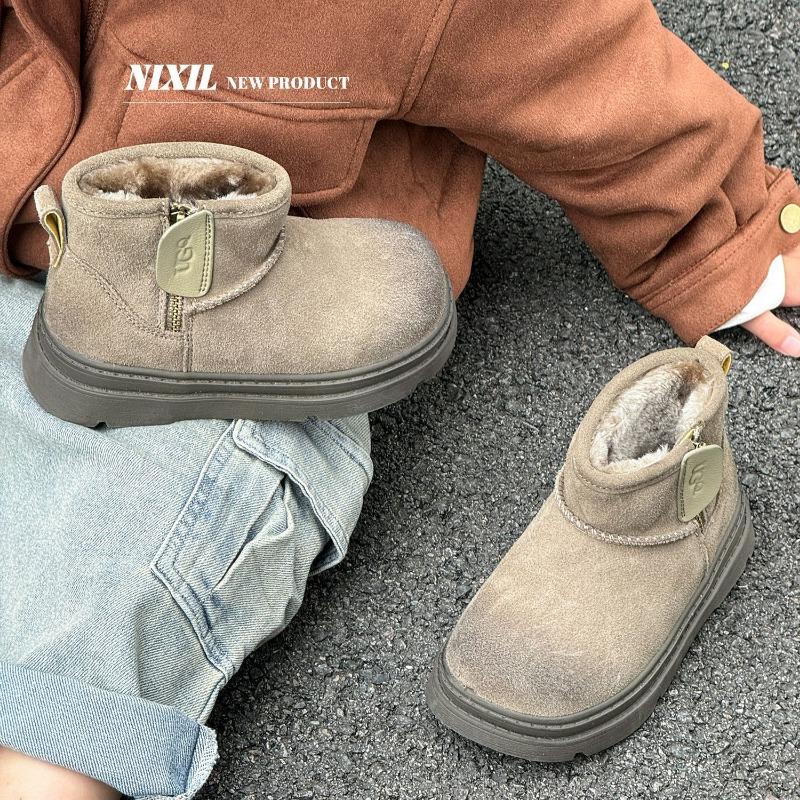 

Зимние новые детские ботинки из матовой кожи, утепленные хлопком, модные универсальные полированные сноубутсы для мальчиков и девочек 26-30 yards whole hand 5 pairs starting approval