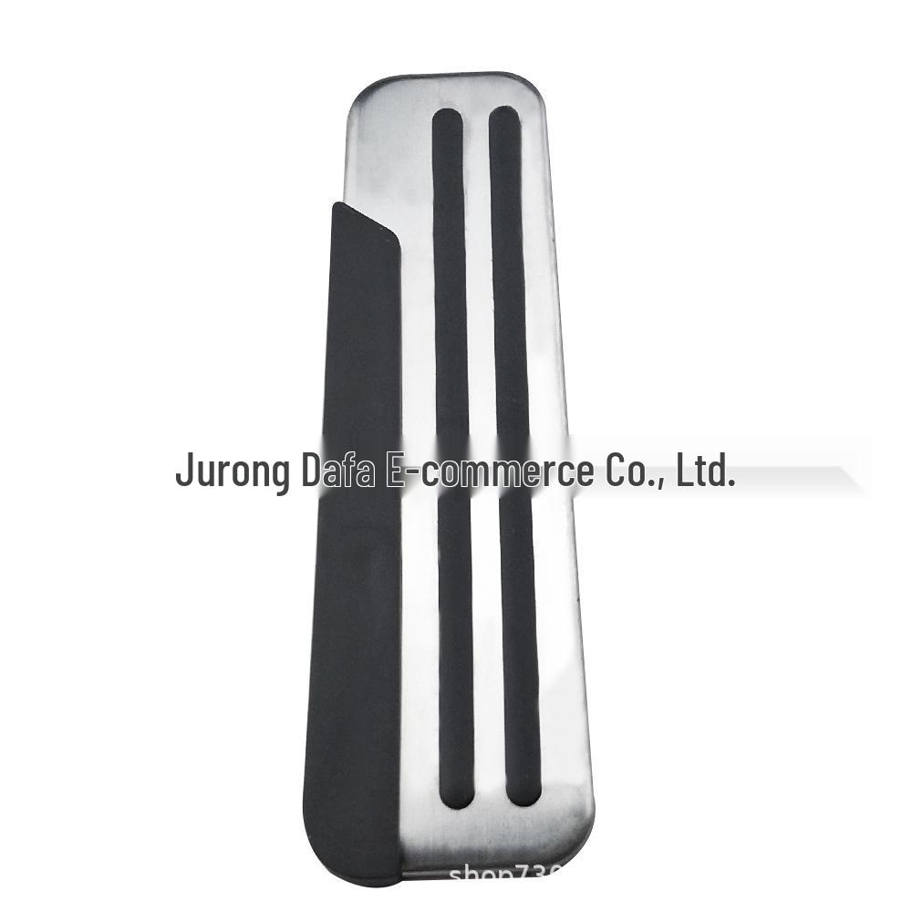 Stainless Steel Non-Slip Accelerator & Brake Pedals for Nissan X-Trail, Qashqai, Kicks