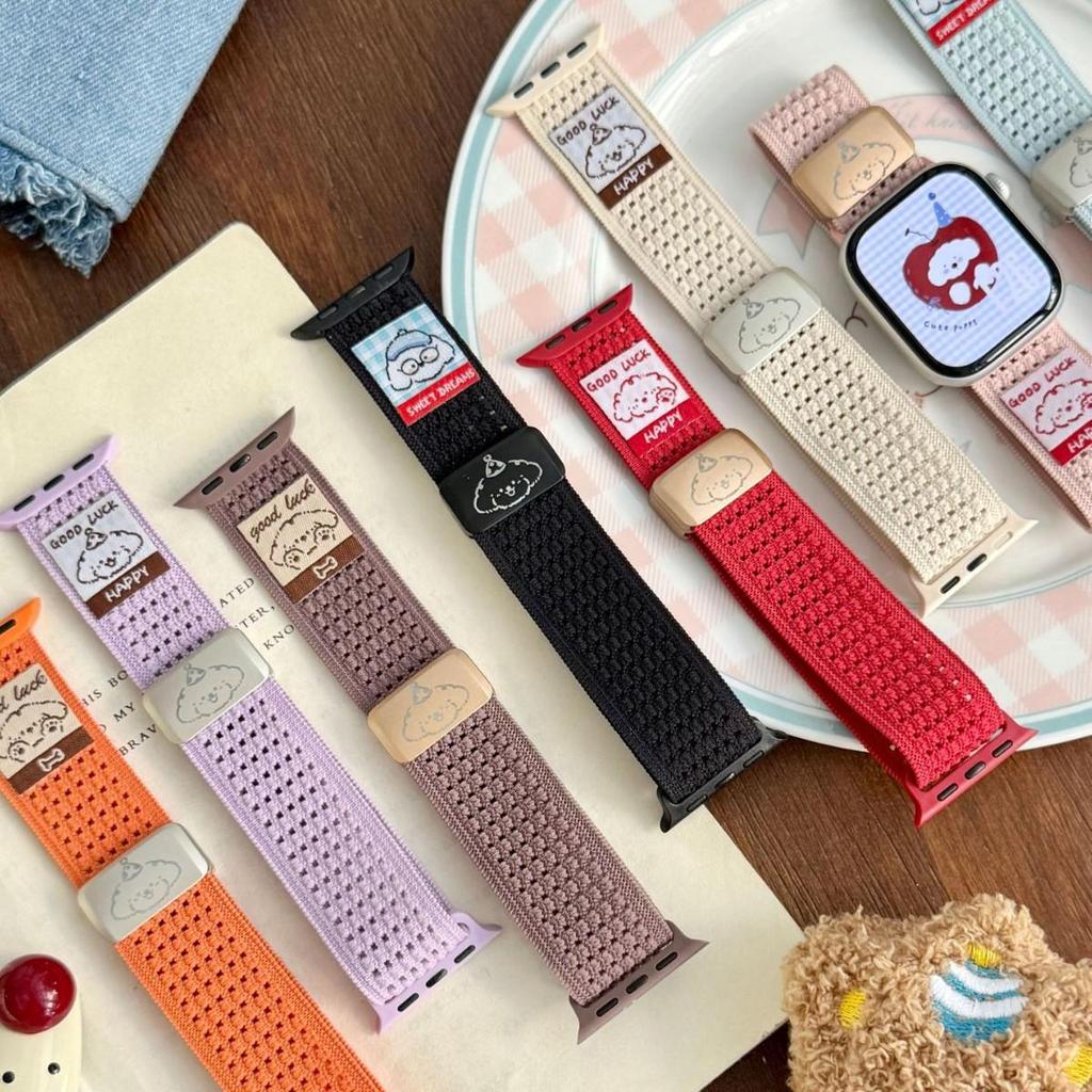 Apple Watch Serie 10 & Ultra Armband: Atmungsaktiv, Magnetverschluss, Welpendesign