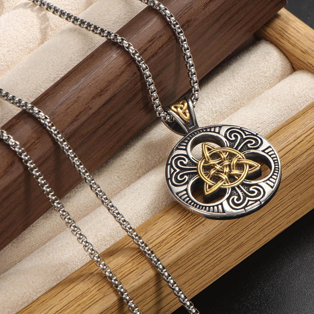 304 Stainless Steel Men's Celtic Knot Pendant Necklace