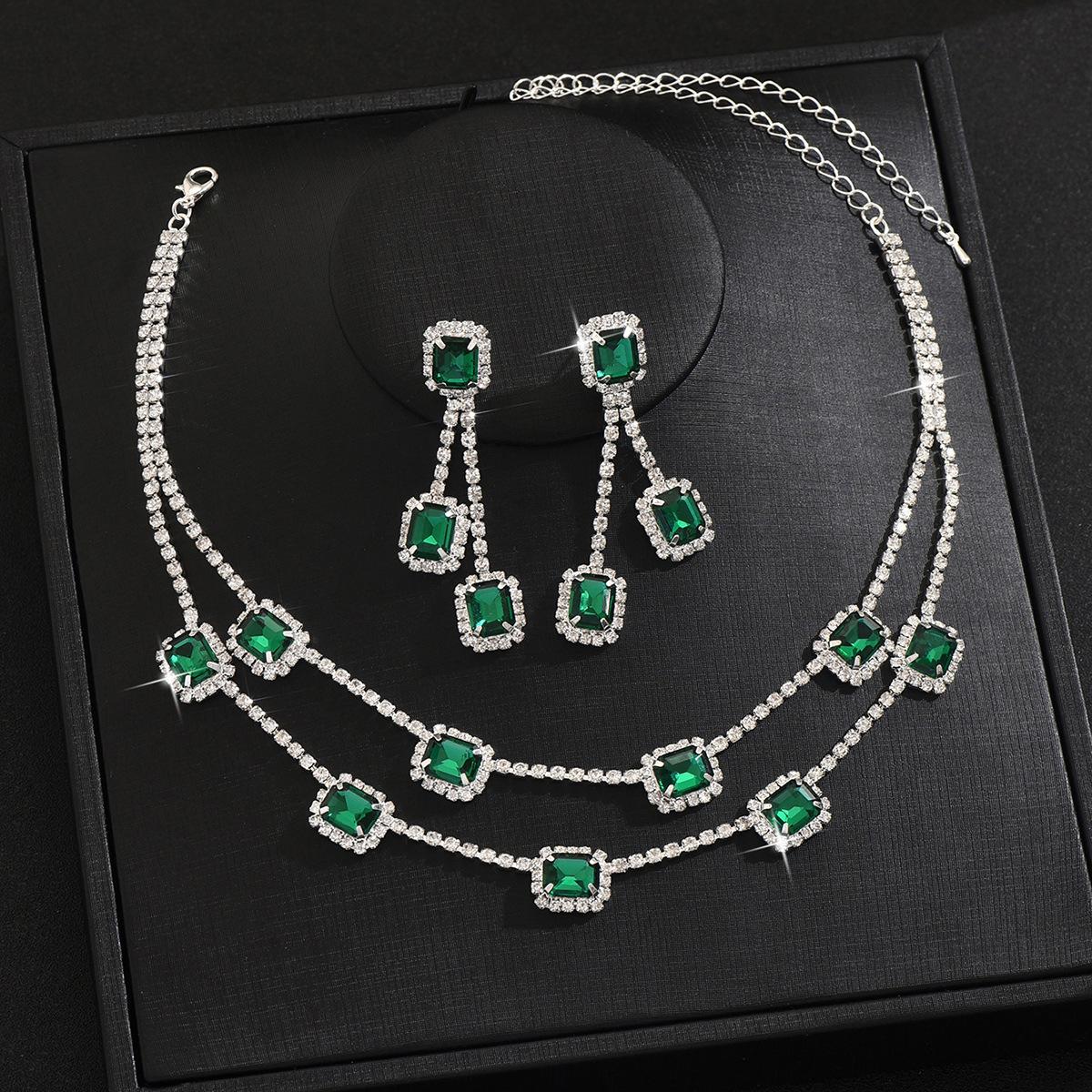 

Квадратное двухслойное ожерелье, серьги с бахромой, легкий роскошный свадебный комплект из двух предметов, многоцветный.