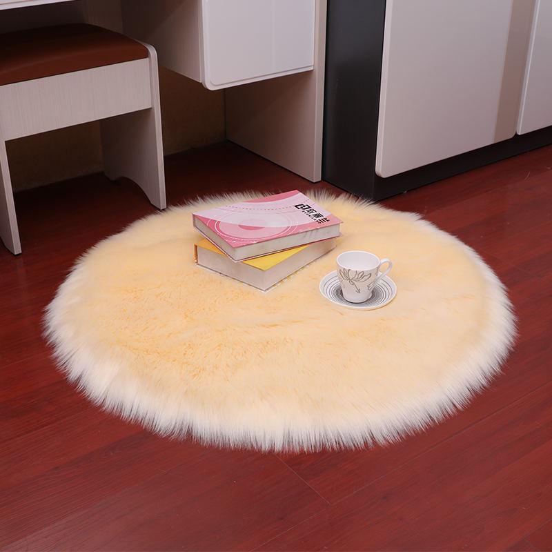 White Long Plush Round Imitation Wool Rug for Living Room, Bedroom, or Bay Window