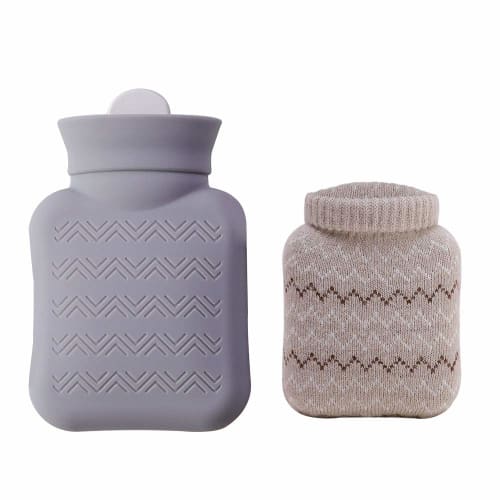 BAOYOUNI Silicone Hot Water Bottle with Knit Cover, Portable Mini Size, Cold Relief, Heat Retention, Microwave Safe, Warm, Cute, Stylish, Autumn/Winte