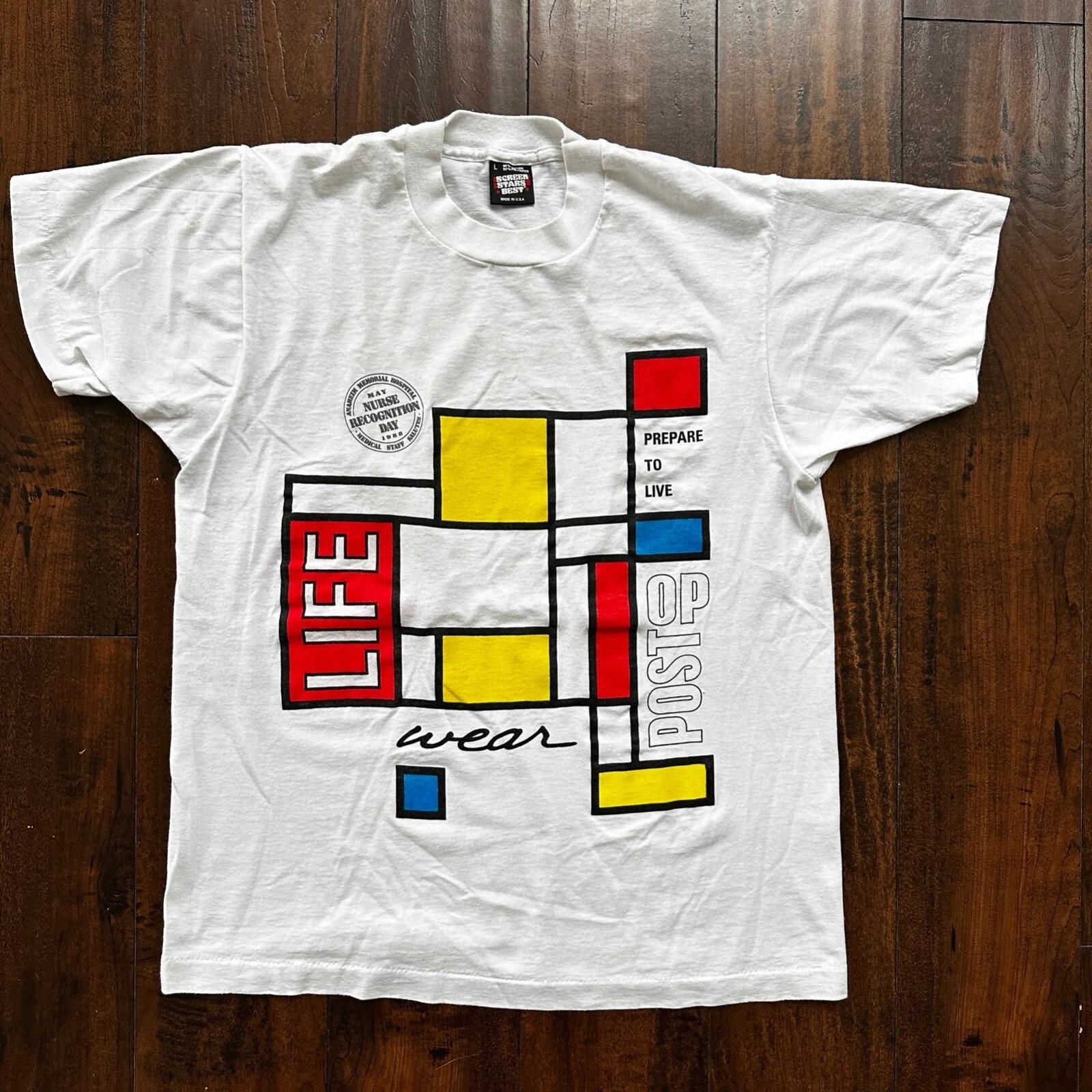 Nurse LIFE Medical Rehab Vintage T Shirt Hospital Human Care Love Abstract Wear M