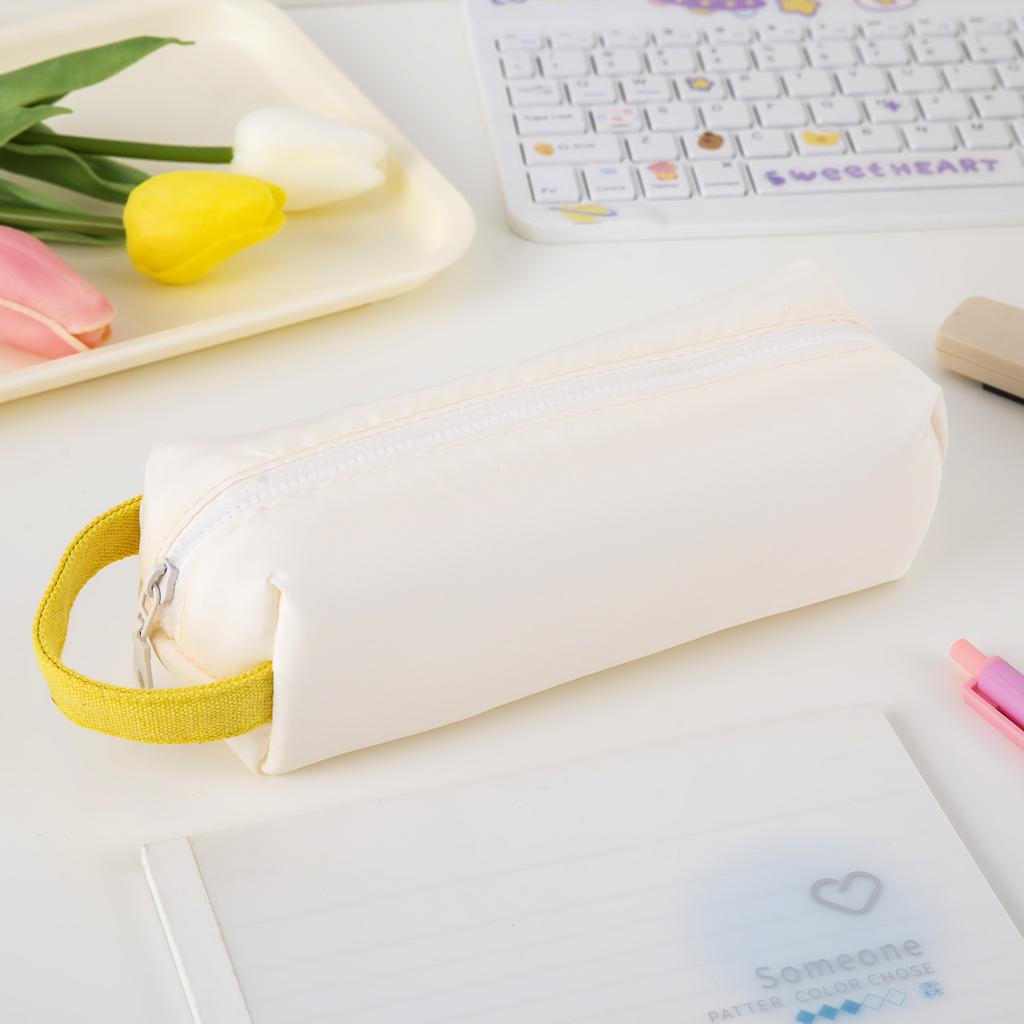 Small square pencil case, ins style high aesthetics, creamy style, soft, drop resistant, storage pen case, lightweight and simple