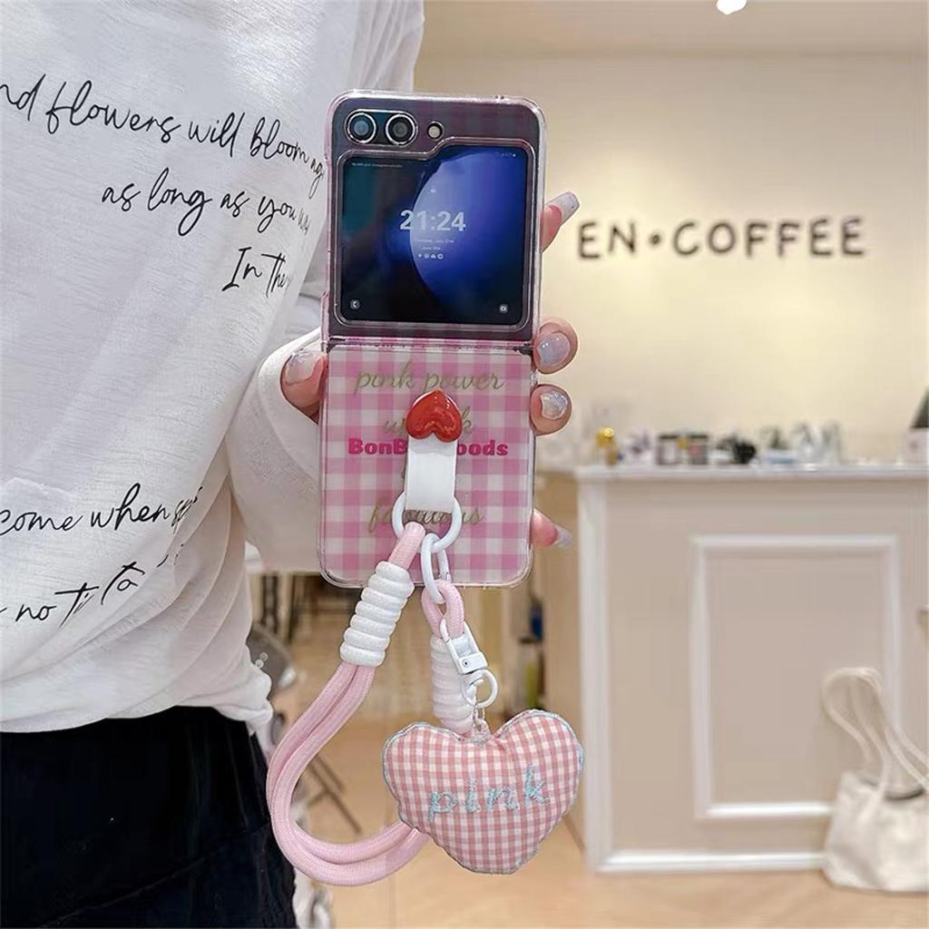 Cartoon Pink Lattice Folding Phone Case With Love Pendant For Samsung For Galaxy Z Flip 3 4 5 6 Cute Girl Phone Case