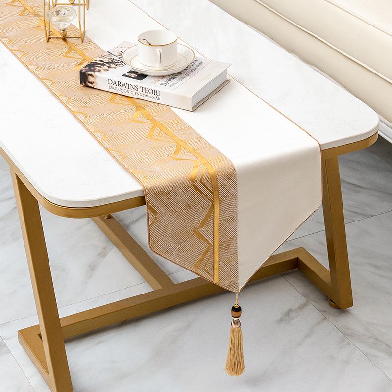 Modern Nordic Light Luxury Table Runner - Elegant High-End Coffee and Tea Table Decorative Fabric Cover.