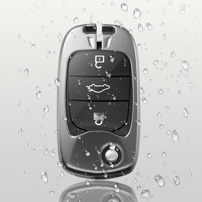 Wuling Hongguang MINI EV Key Case with Macaron Mini Buckle and Metal Decoration - Women's Car Shell for e100 Bag