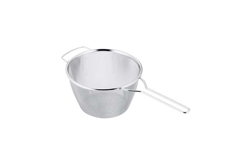 Kanai Kogyo Shape Line Pasta Strainer in SH-018 (Made Japan)