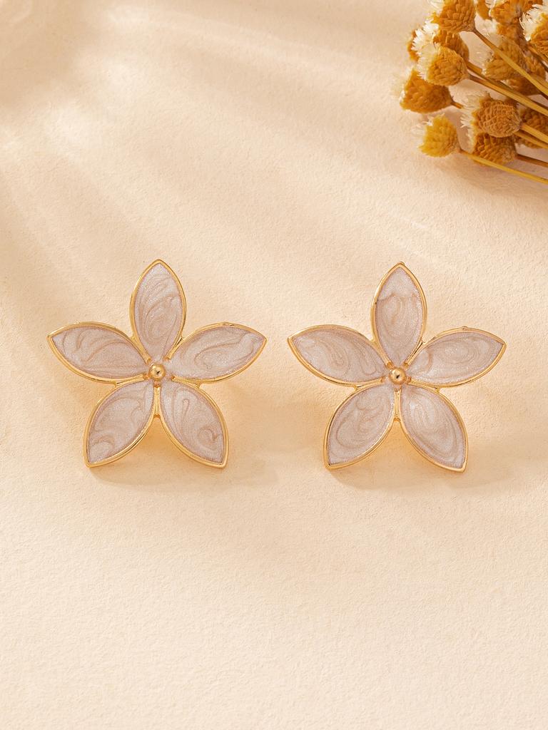 Flower Enamel Glaze Stud Earrings Female Japanese And Korean Simple Fashion Petal Temperament Earrings