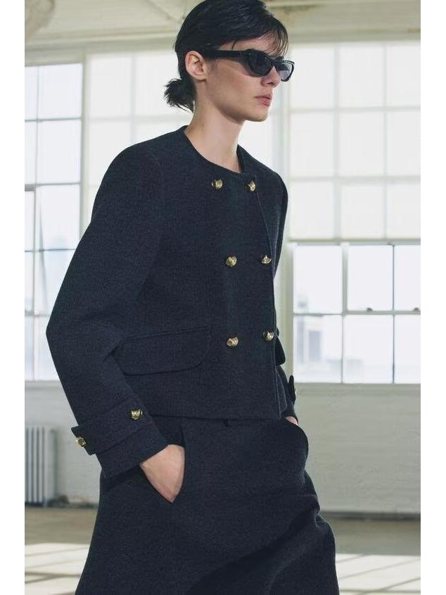 Evropský a americký styl dvouřadý krátký blejzr-pláštěnka ze směsi vlny s midi sukní