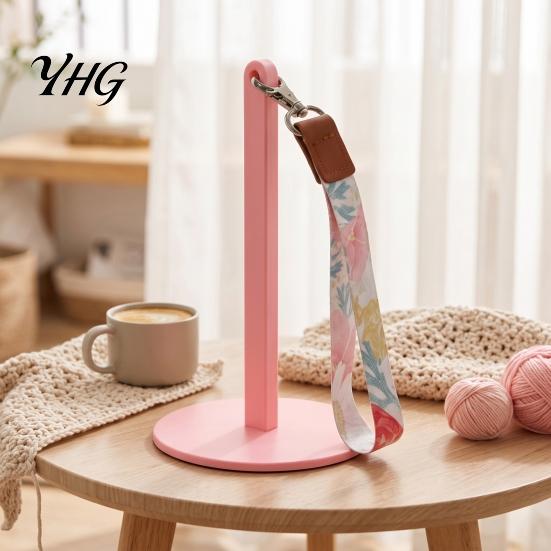 Home Knitting Tools Portable Wrist Yarn Holder, Ball Dispenser for Crocheting, Knitting, Lightweight Spinner Stand with Strap, Gift Crochet