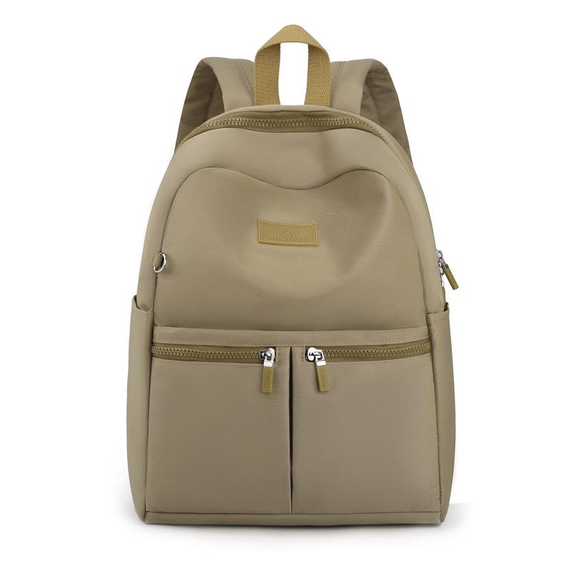 

New women s large-capacity trendy travel bag, casual and lightweight nylon cloth, student schoolbag, simple and versatile backpack.