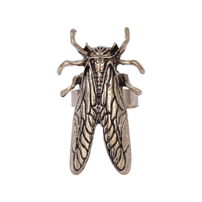 

Artistics Crafted Cicada Insect Rings Ergonomic Alloy Designs Multiple Size Available Trendy Jewelry Pieces Daily Use