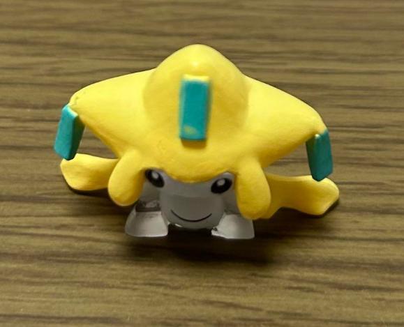 [USED] Jirachi figure
