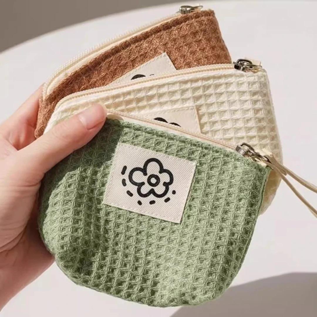 

Новое поступление: Мини-косметичка в японском стиле для макияжа и помады с бесплатной доставкой