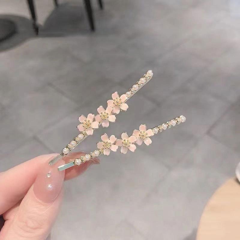Perlen Katzenaugen Strass Blume Haarspange - Elegante Seitenklammer für Pony und krauses Haar
