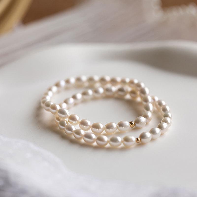 Natural Freshwater Pearl Bracelet: Strong Luster, Elastic, Vintage Style, Versatile & Elegant Design for Women