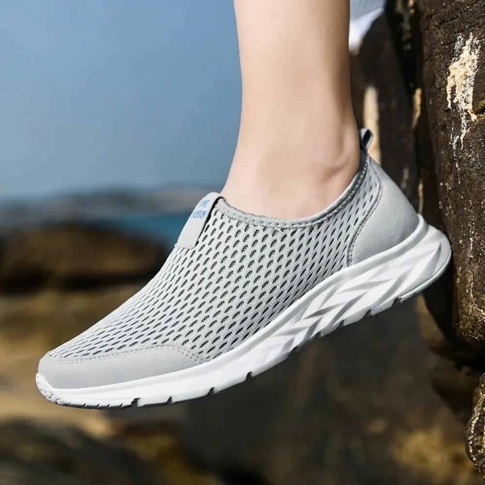YRZL 2025 Herren Sneaker Atmungsaktives Mesh Herren Freizeitschuhe Outdoor Rutschfest Große Größe Loafer Gehen Leichtgewichtige Herren Tennisschuhe