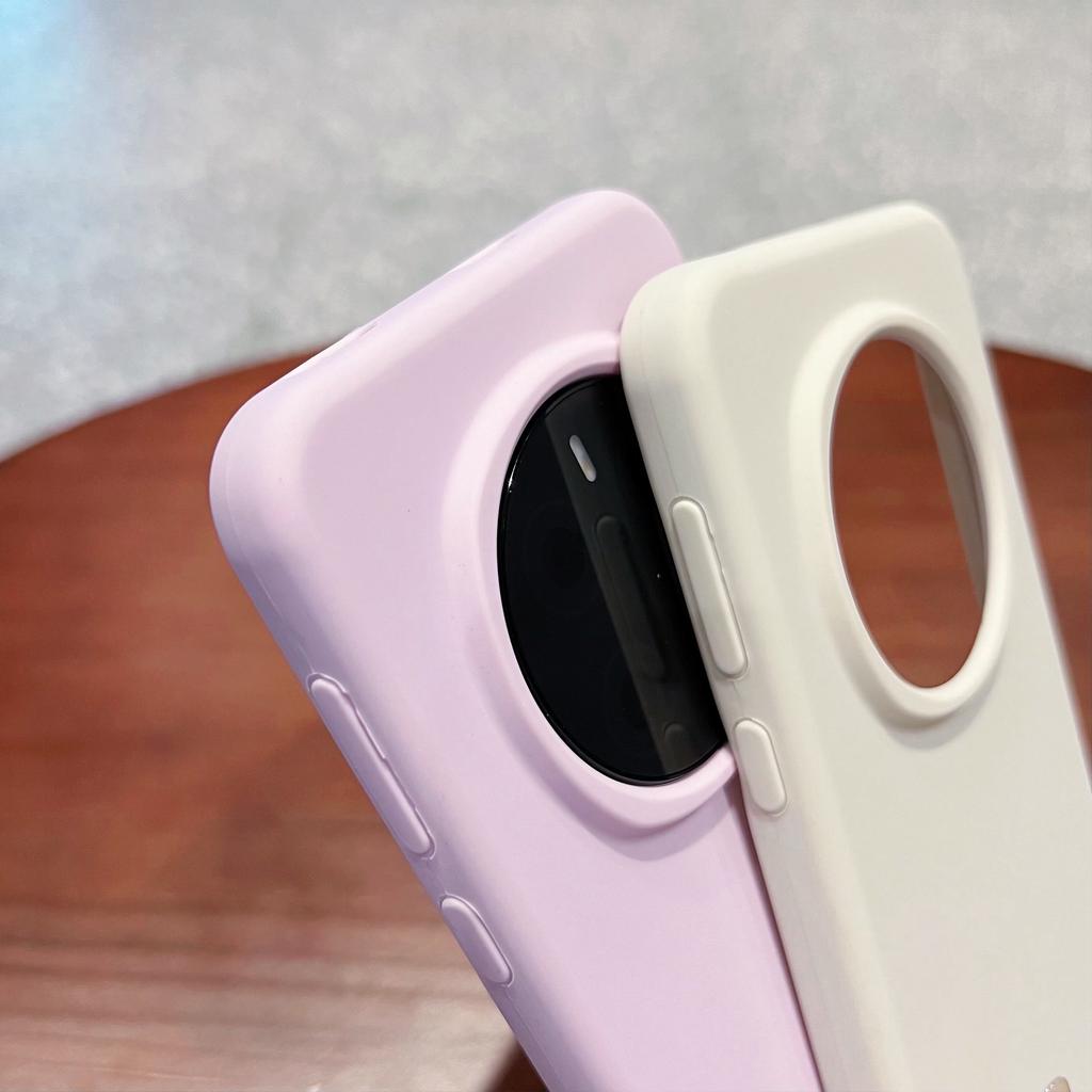 För Honor Magic7 Pro 5G Skal Hudvänligt Flytande Silikon+PC Telefonskydd