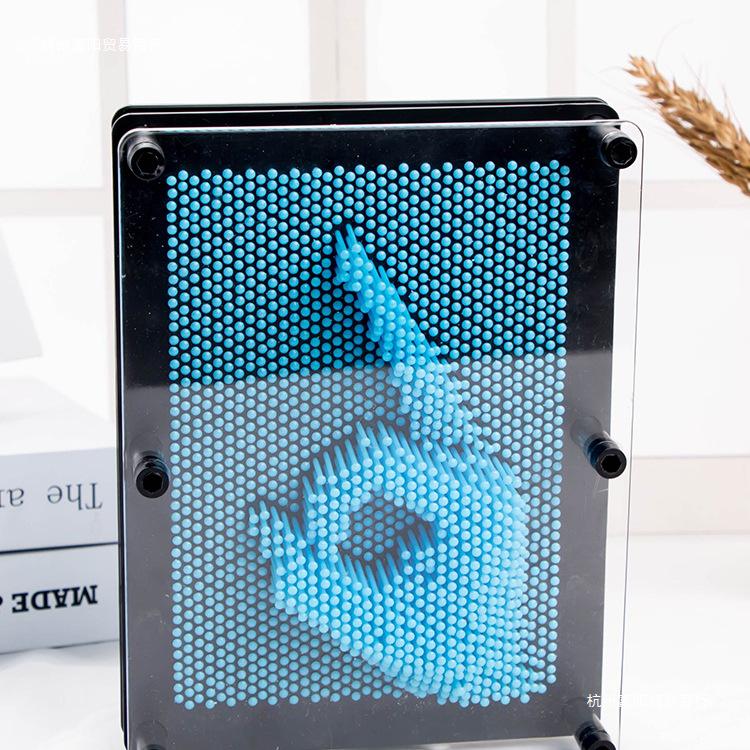 3D Pin Art Hand and Face Impression Toy
