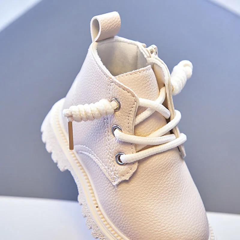 Kinder Frühling Herbst kurze Stiefel Jungen Mode Einfarbig Britische Stiefel Mädchen Mode Warme Kurze Stiefel Baby Qualitätsleder Schuhe