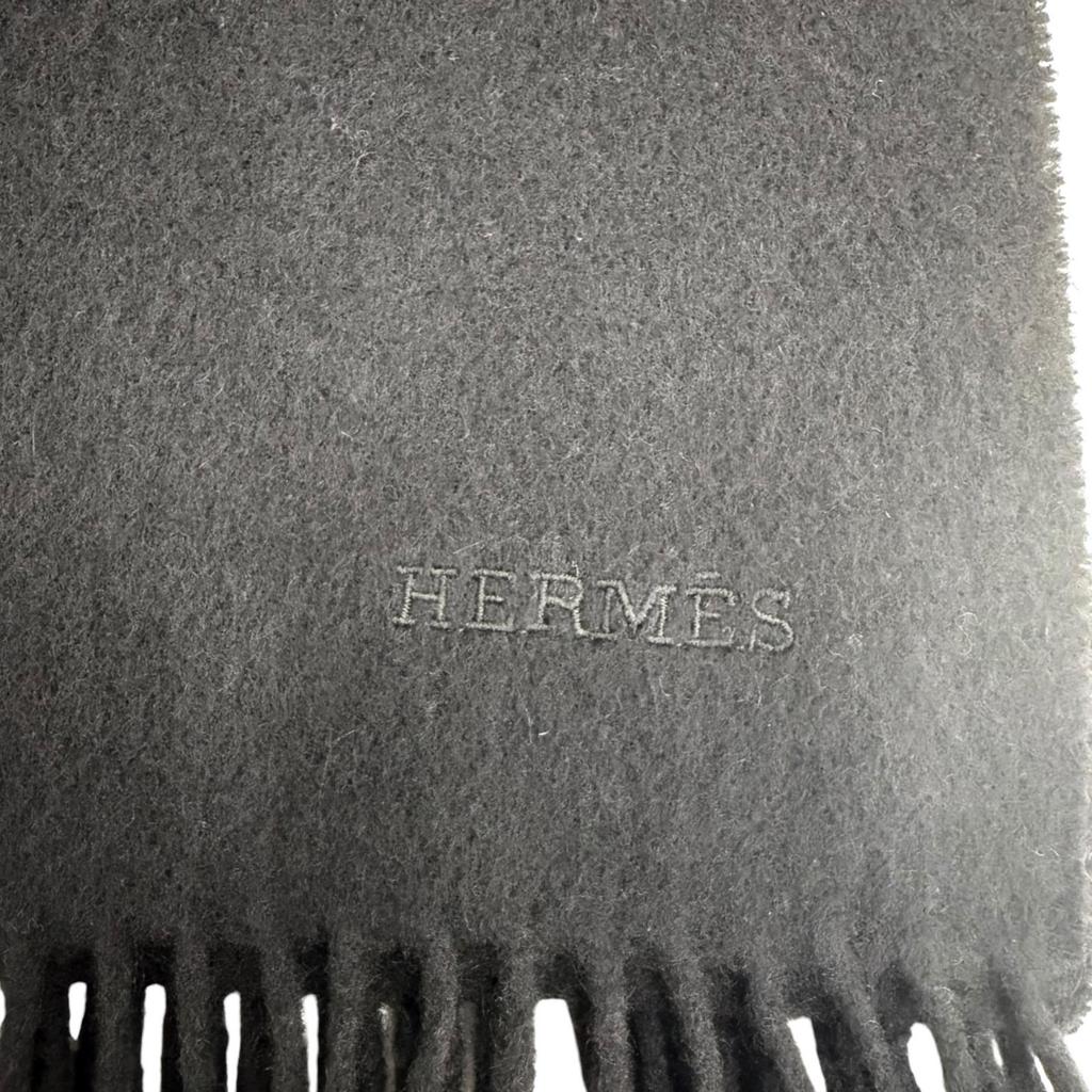 Very Good HERMES Logo embroidered, fringed, extra-large stole, black cashmer Used