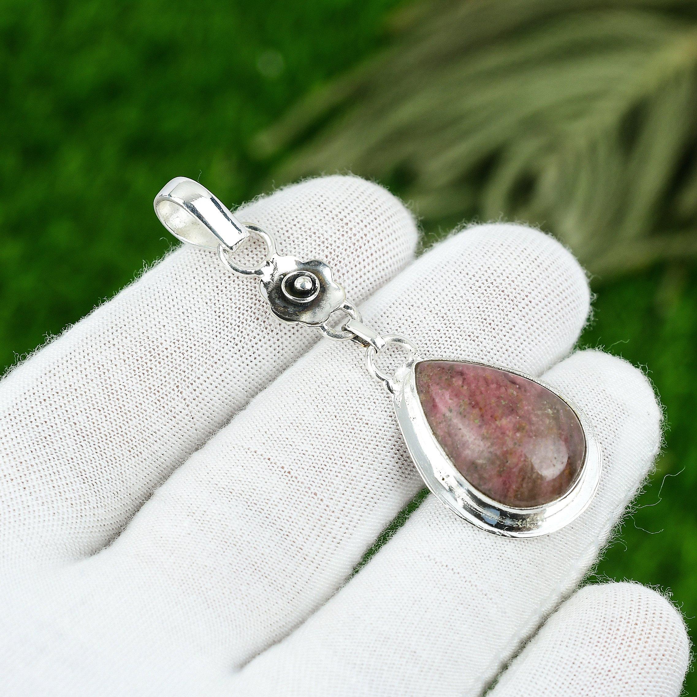 

Подарок на день рождения для нее Подвеска из натурального тулита из стерлингового серебра 925 пробы