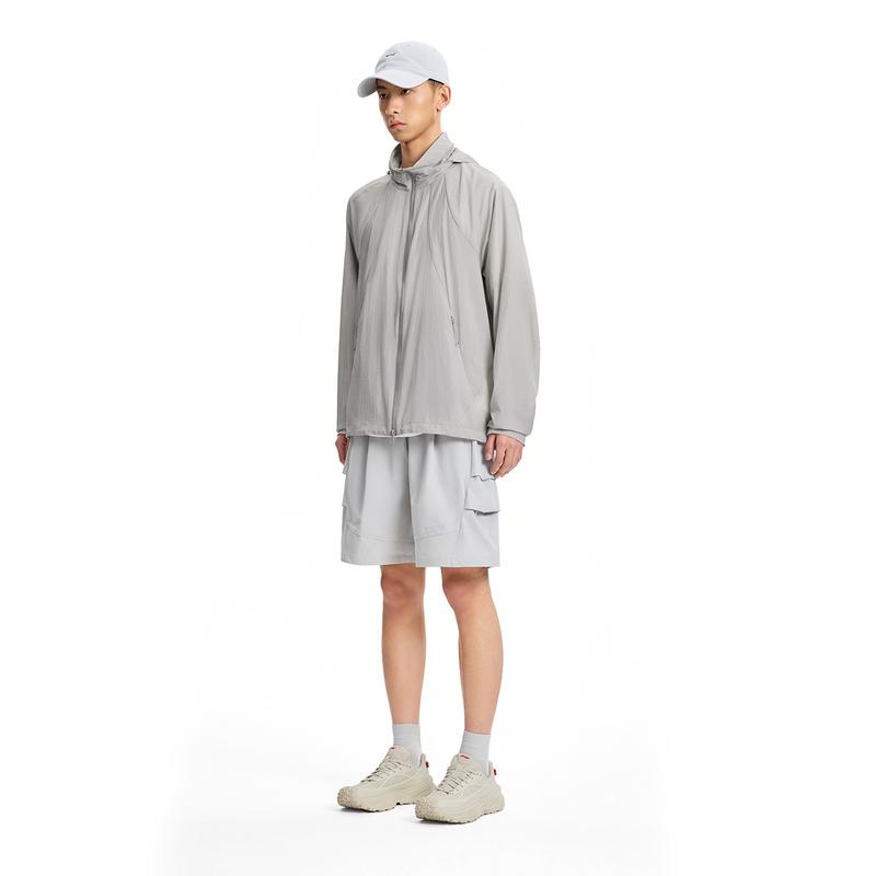 Li Ning Outdoor CF Lightweight Water-Resistant Breathable Reflective Windbreaker Jacket Unisex jackets Smoke-Gray AFDW217-4