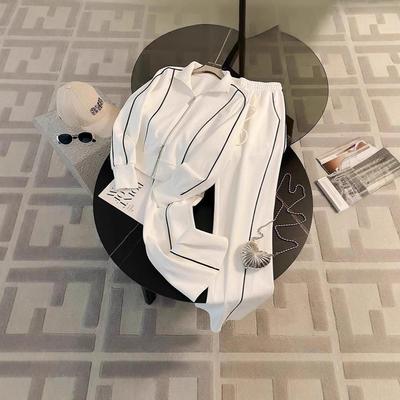 Set Cardigan Autunnale da Donna e Pantaloni a Gamba Larga - Outfit Sportivo Casual a Due Pezzi