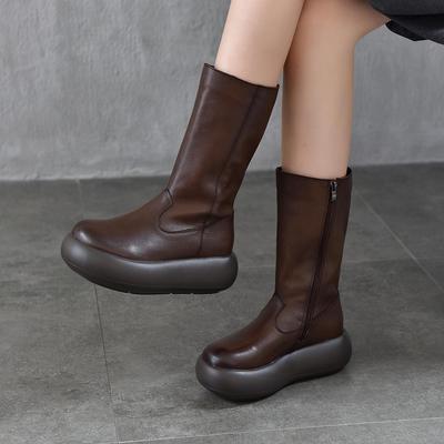 Stivali Alti da Donna Vintage in Pelle con Punta Tonda, Suola Spessa e Zip Laterale - Edizione Autunno/Inverno 2025.