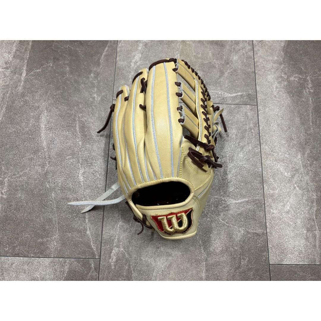 Used Wilson Softball Baseball Gloves