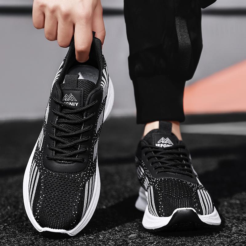 Men's 2025 New Summer Breathable Mesh Sports Shoes Fashionable and Simple Casual Shoes Barefoot and Flat Fitness Running Shoes
