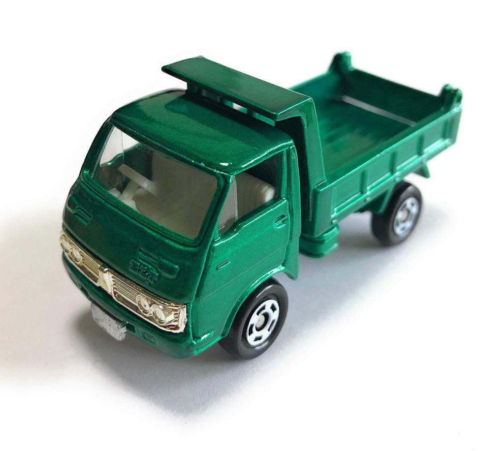 Tomica Diecast Scale Model Tomica Black Box [35 Isuzu Elf Dump Truck] S=1/67