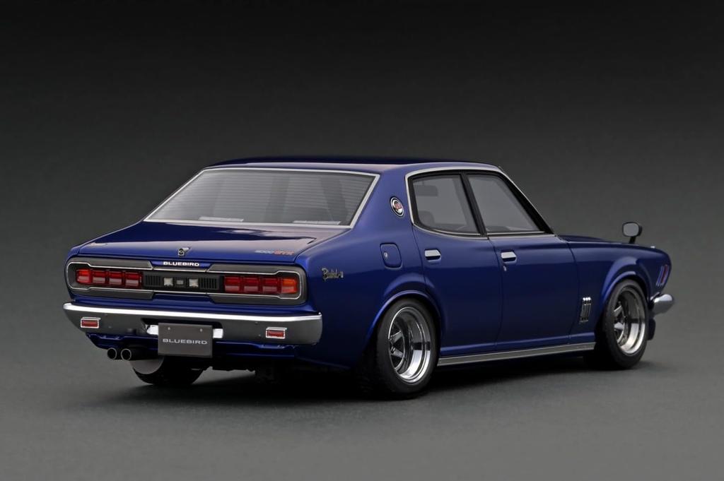 Ignition Model Nissan Bluebird U 2000GTX Blue Metallic Finished Product 1/18 (G610)