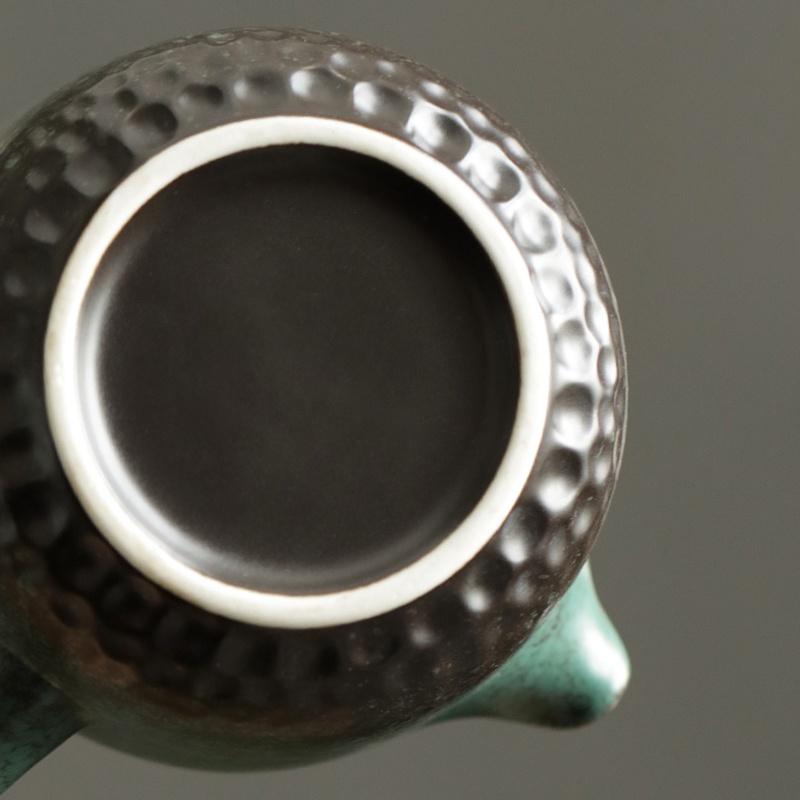 Teiera Nera in Argilla da 200ml con Manico Laterale Set Creativo in Ceramica per Tè Kung Fu