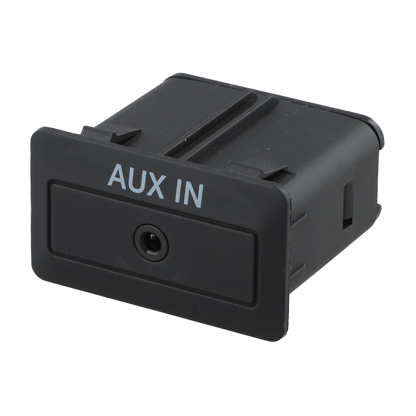 1Pcs Car TD74-66-DFX 28425640 For MAZDA Auxiliary Aux Stereo Adaptor Audio Socket Automotive Interior Accessories