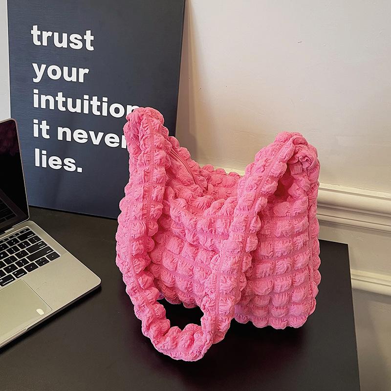 Cute Cloud Puff Bag 2025 New Bubble Bag Commuter Large Capacity Girl Korean Version Folded Shoulder Underarm Bag