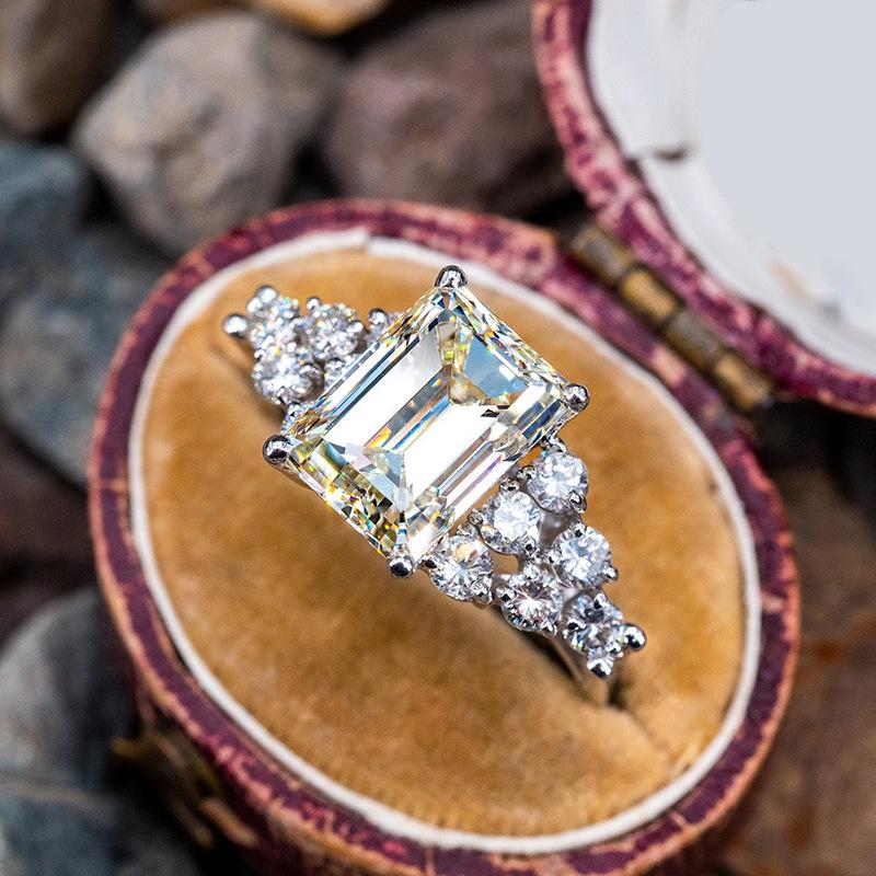 Ny Glitrende Firkantet Geometrisk Design Ringlys Luksus Personlig Mote Stil Forlovelses- og Bryllups Tilbehør