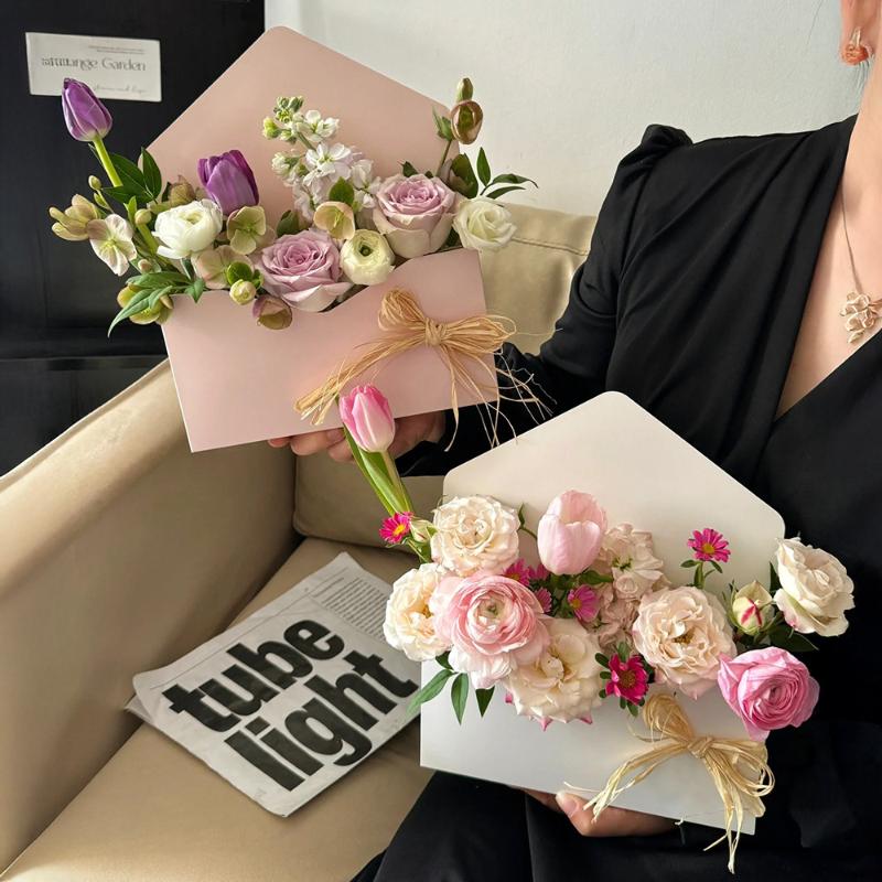 5Pcs Creative Envelope Flower Boxes Hand-Folded Flowers Gift Bag Florist Bouquet Packaging Materials Diy Wedding Party Supplies