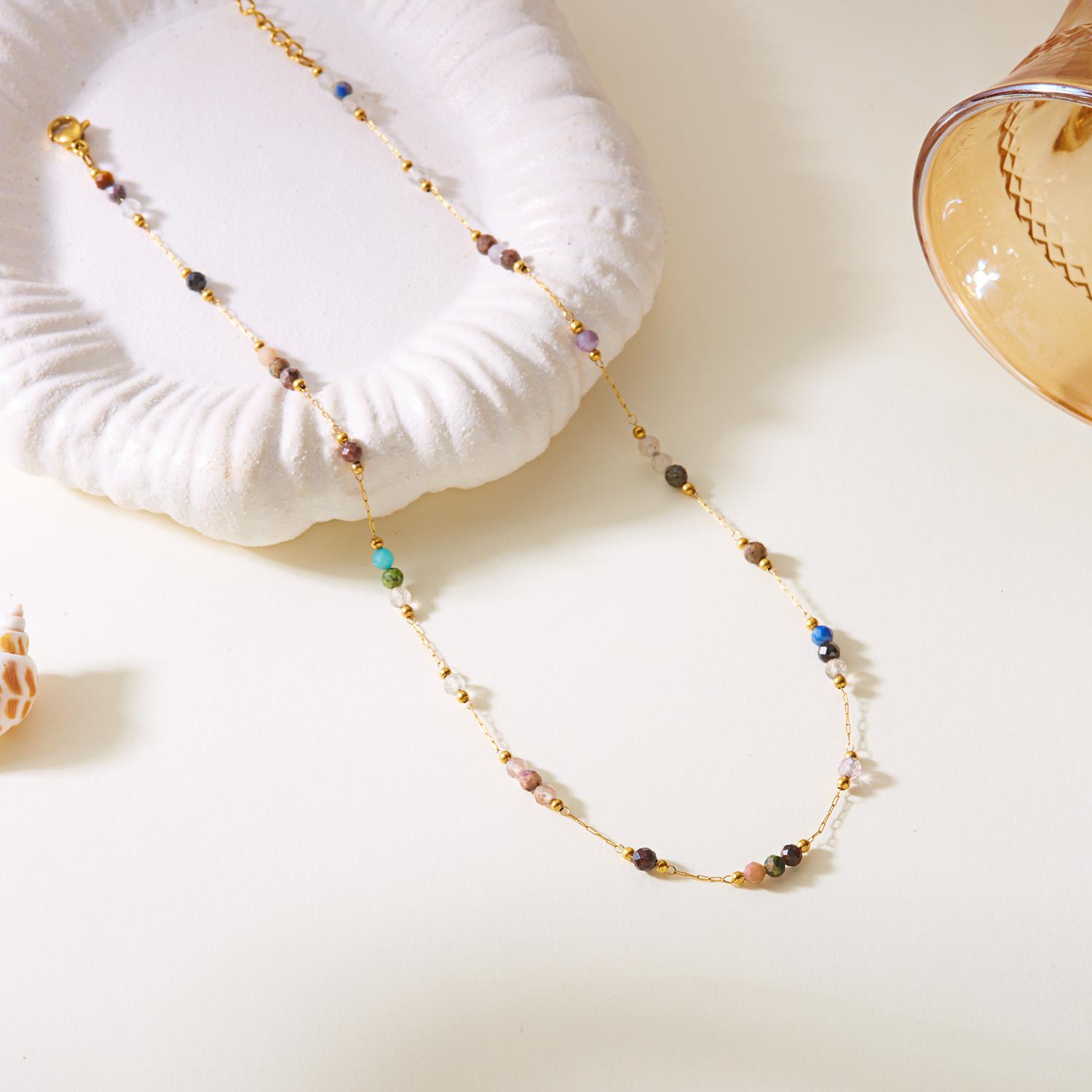 

Vintage Stainless Steel Green Beads Clavicle Necklace for Women Natural Stone Crystal Imitation Pearl Chain Jewelry Accessories