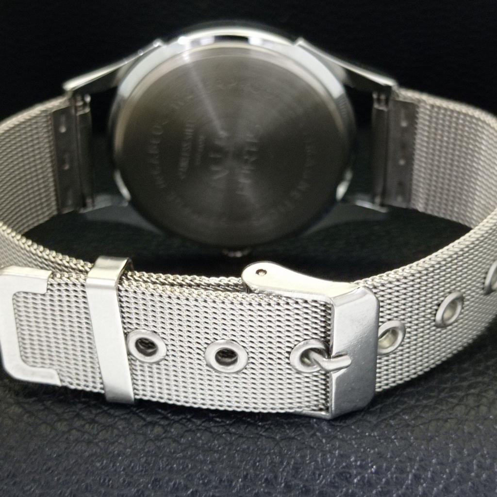 VINTAGE HAND-WINDING SWISS MENS REFURBISHED BLACK COLOR DIAL WATCH A701047-5 R205a-a701047