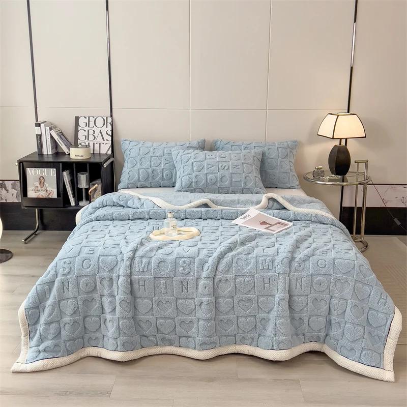 Heart Checkered Blanket Premium Fluffy Plush Blanket for Lover Mom Friends Gifts, Soft Couch Bed Throw Blanket for All Seasons