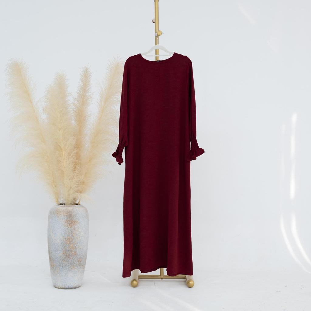 Jednobarevný set abáji pro muslimské ženy