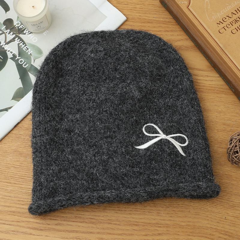 Sweet and Cute Bow Embroidered Drawstring Cold Hat Autumn and Winter Fashion Versatile Pullover Hat Windproof and Warm Wool Hat Korean