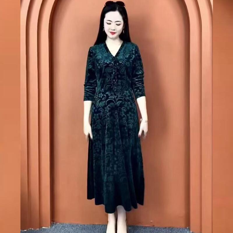 Women's Plus Size Printed Velvet Dress Autumn Loose V-neck A-line Long Casual Dress