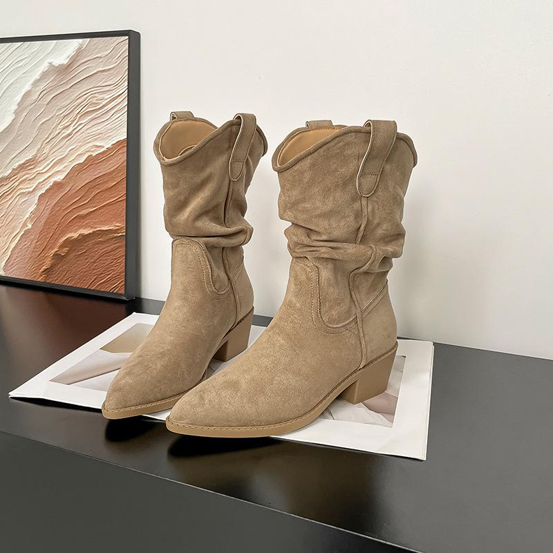 Zhao Ruth same 2025 autumn and winter pointed pile boots short boots high heel retro western knight boots V mouth medium boots