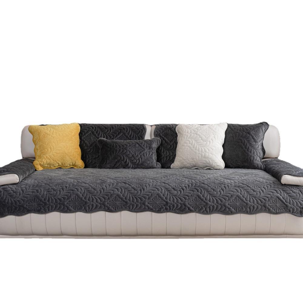Milk Fleece Phoenix Tail Sofa Cushion Plush Non-Slip Seat Cushion Leather Sofa Cover  Simple Quilted Cover Towel