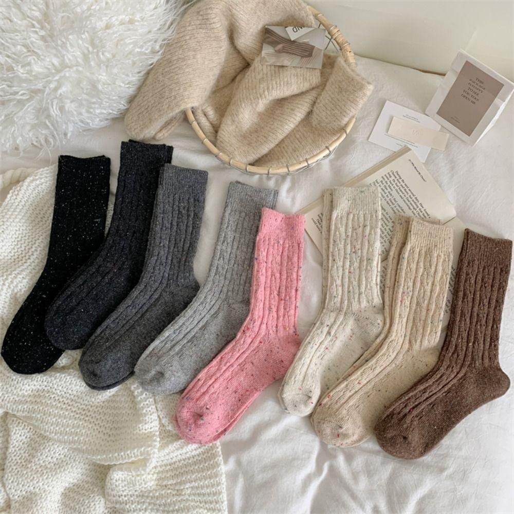 Comfortable Warm Winter Socks Thick Crew Socks Trendy Women's Wool Socks Autumn Season