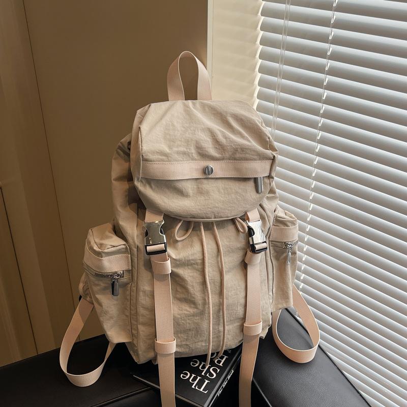 New simple trend backpack, mountaineering bag, travel student bag, large-capacity backpack.